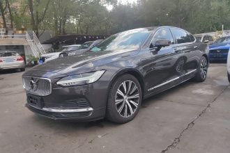 沃尔沃S90新能源 2021款 T8 E驱混动 智逸豪华版