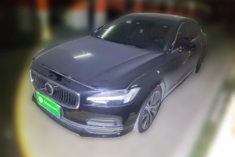 沃尔沃S90 2023款 B5 智远豪华版