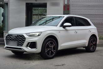 奥迪Q5L 2023款 40T 时尚动感型