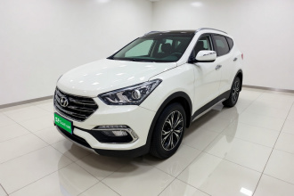 现代 胜达 2017款 2.0T 自动两驱智能型 7座