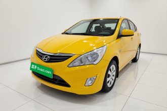 现代 瑞纳 2010款 三厢 1.4L 自动舒适型GS