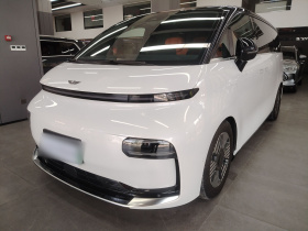 吉利银河 翼真L380 2024款 140度 6座 四驱Ultra