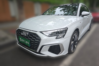 奥迪A3 2022款 A3L Limousine 35 TFSI 时尚运动型