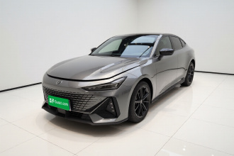 长安UNI-V 2022款 1.5T 尊贵型