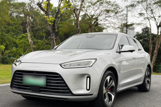 鸿蒙智行 问界M5 2022款 增程后驱标准版