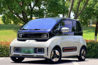 宝骏KiWi EV 2022款 设计师轻享版 磷酸铁锂