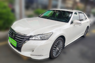 丰田 皇冠 2015款 2.5L 尊享版