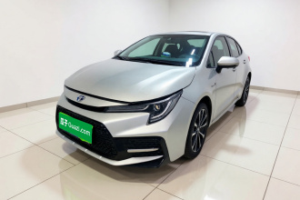 丰田 雷凌 2022款 双擎 1.8H E-CVT运动版