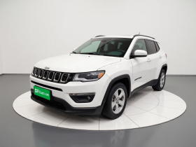 Jeep 指南者 2019款 220T 自动悦享版