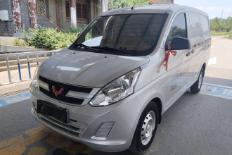 五菱汽车 五菱荣光V 2019款 1.5L封窗车实用型国VI LAR