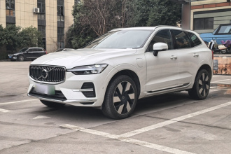 沃尔沃XC60新能源 2025款 插电式混动 长续航四驱智雅豪华版