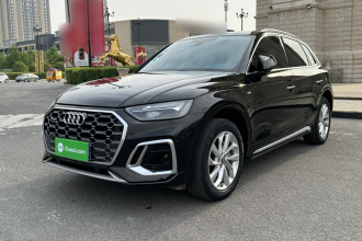 奥迪Q5L 2021款 40 TFSI 豪华动感型