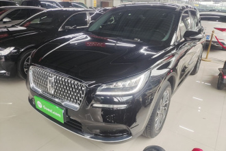 林肯 冒险家 2022款 2.0T 两驱尊享版