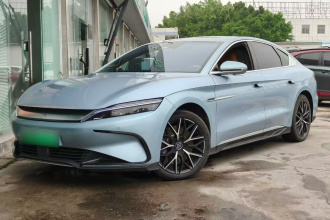 比亚迪 汉 2023款 EV 冠军版 610KM四驱旗舰型