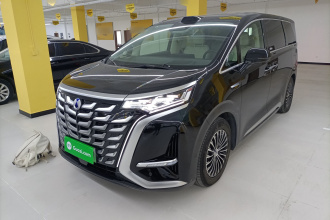 腾势D9 2025款 DM-i 智驾版 1020 四驱旗舰型