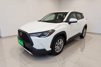 丰田 卡罗拉锐放 2022款 2.0L 先锋版