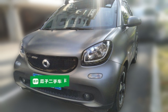 smart fortwo 2018款 1.0L 52千瓦耀金特别版 国V