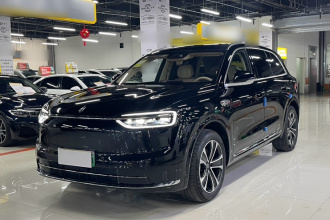 鸿蒙智行 问界M7 2026款 增程 Pro+四驱版 5座