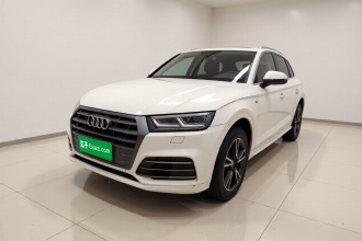 奥迪Q5L 2018款 40 TFSI 荣享时尚型 国V
