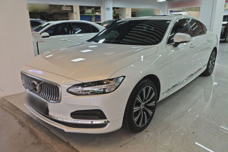 沃尔沃S90 2022款 B5 智逸豪华版