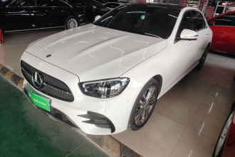 奔驰E级 2023款 改款 E 260 L 运动型