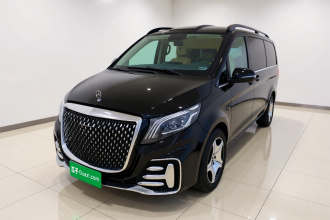 奔驰 威霆 2023款 2.0T 精英版 7座