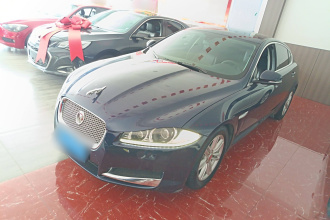 捷豹XF 2015款 XF 2.0T 风华版