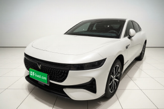 岚图汽车 岚图追光 2024款 PHEV 四驱超长续航旗舰版