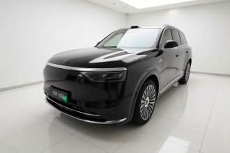 鸿蒙智行 问界M8 2025款 增程 Max+版 53.4kWh 6座版