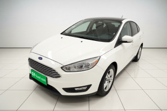 福特 福克斯 2015款 三厢 1.6L 自动舒适型