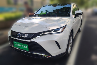 丰田 凌放HARRIER 2023款 双擎 2.5L CVT四驱尊享版