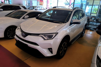 丰田 RAV4荣放 2015款 2.0L CVT两驱风尚版