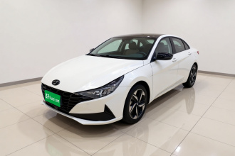 现代 伊兰特 2022款 1.5L CVT LUX尊贵版