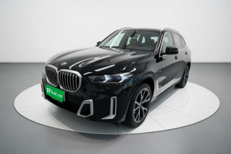 宝马X5 2023款 xDrive 30Li 尊享型M运动套装