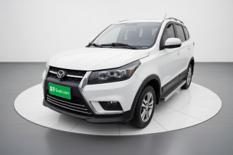 北汽幻速S3 2016款 S3L 1.5L 手动尊贵型
