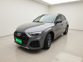 奥迪Q5L 2021款 40 TFSI 时尚动感型