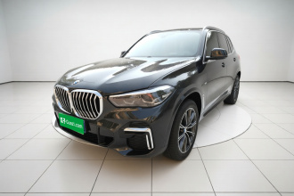 宝马X5 2022款 xDrive 30Li M运动套装