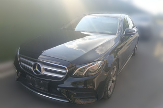 奔驰E级 2019款 改款 E 300 L 运动豪华型
