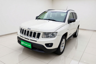 Jeep 指南者(进口) 2011款 2.4L 四驱运动版
