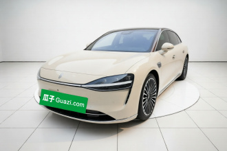 鸿蒙智行 享界S9T 2025款 增程 Ultra长续航版 (192线激光雷达）