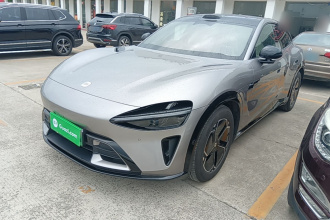 小米汽车 小米YU7 2025款 超长续航四驱Pro版