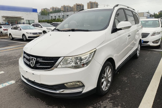 宝骏730 2016款 1.5L 手动舒适型 7座 国V