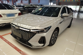 奇瑞风云 风云A8 2025款 70km 标准型