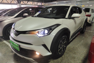 丰田C-HR 2018款 2.0L 酷越领先版 国V