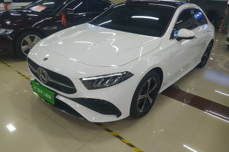 奔驰A级 2023款 A 200 L 时尚型