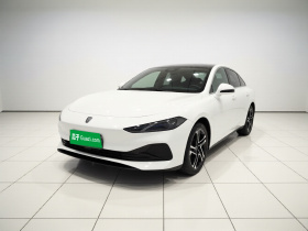 荣威D7 2023款 DMH 125km 超越版