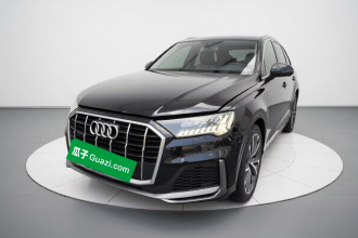奥迪Q7 2022款 55 TFSI quattro S line尊贵型