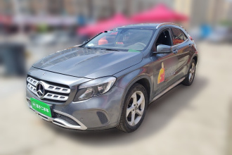 奔驰GLA 2017款 GLA 200 动感型