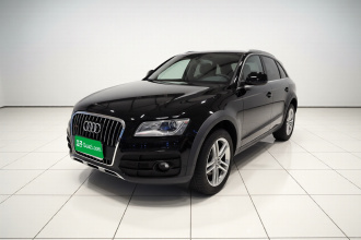奥迪Q5 2018款 典藏版 40 TFSI 技术型
