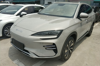 比亚迪 宋PLUS新能源 2024款 荣耀版 EV 520km 豪华型